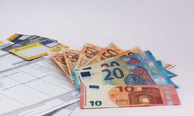 Jaki tytuł przelewu żeby nie płacić podatku? Jaki tytuł przelewu żeby nie płacić podatku?