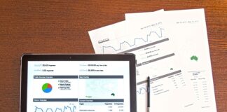 Kto podpisuje raport kasowy? Kto podpisuje raport kasowy?